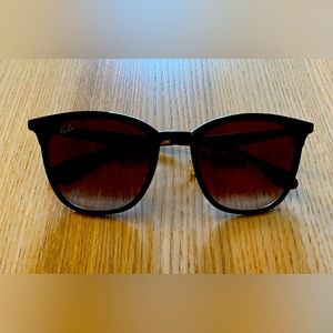 Ray-ban sunglasses